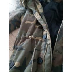 Camouflage / leger print winterjas, maat M