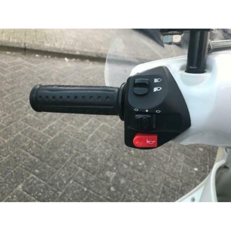 NIMOTO Snorscooter Trendy 1000 de Luxe | Z.G.A.N | LAGE KM |