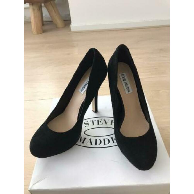 Steve Madden, Zwarte hoge hakken van suède leer, maat 38
