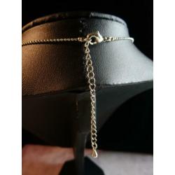 Vintage ketting met 2 kleurige hanger