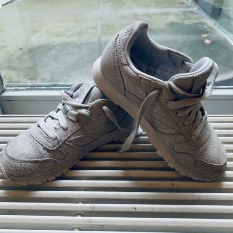 Reebok sneakers gympen zilver in maat 31