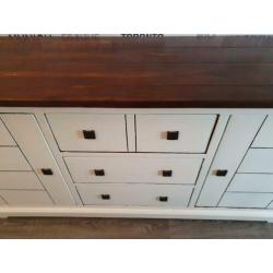Behandeld houten dressoir 190 cm breed