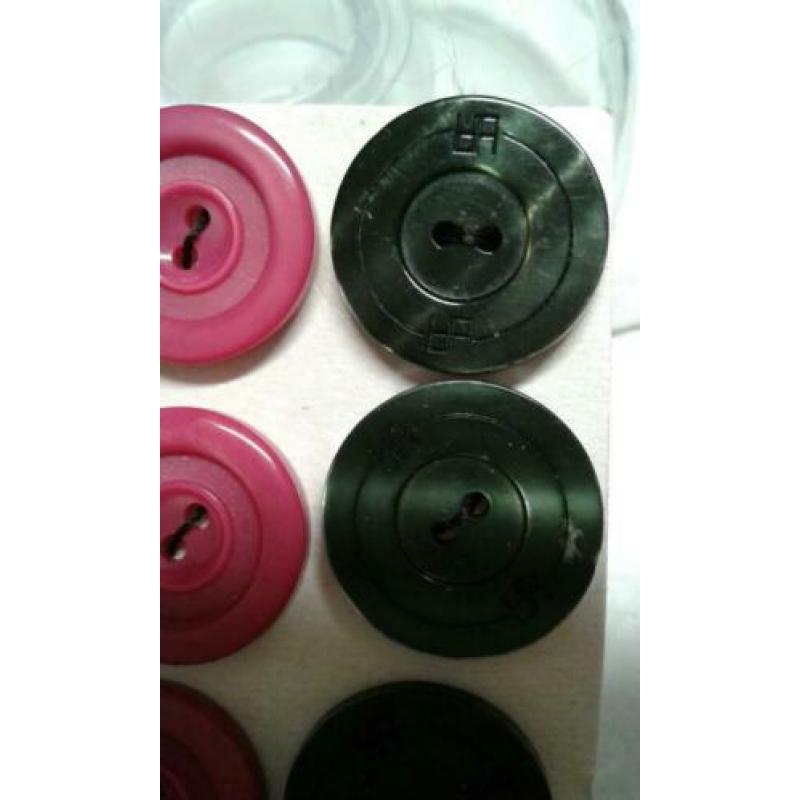 Mooie oude knopen ,blauw, roze ,groen ,2 cm prachtige mix