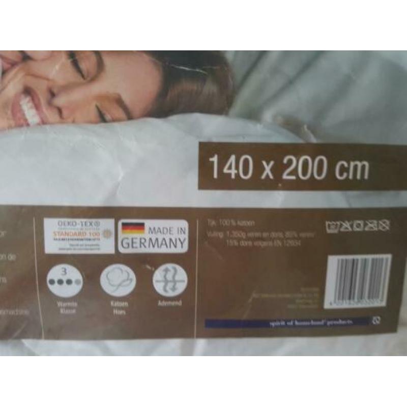 Nieuw dekbed 140x200 dons/veren.