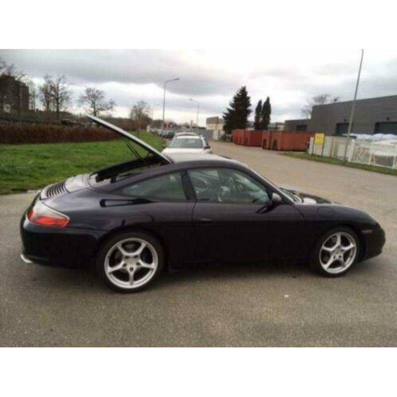 Porsche 911 3.6 Targa 2002 Zwart