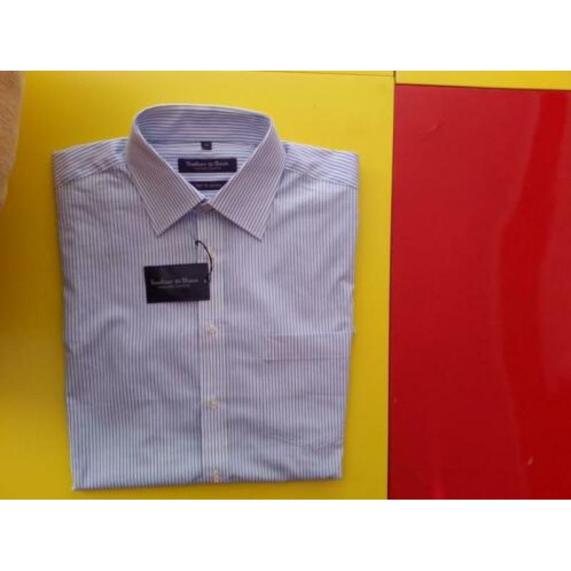 Nieuw Tailor &Son Overhemd met blauwe kleur maat 40