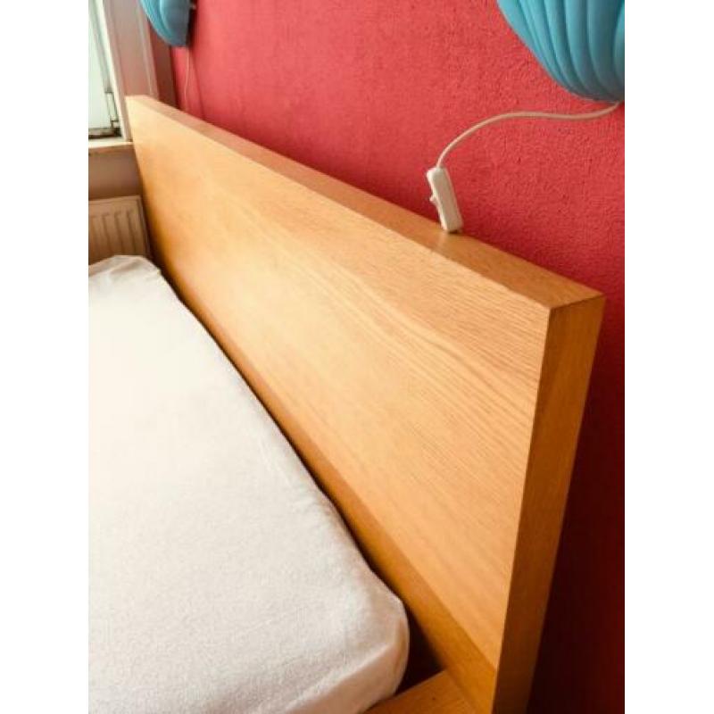 Tweepersoonsbed 140-200cm