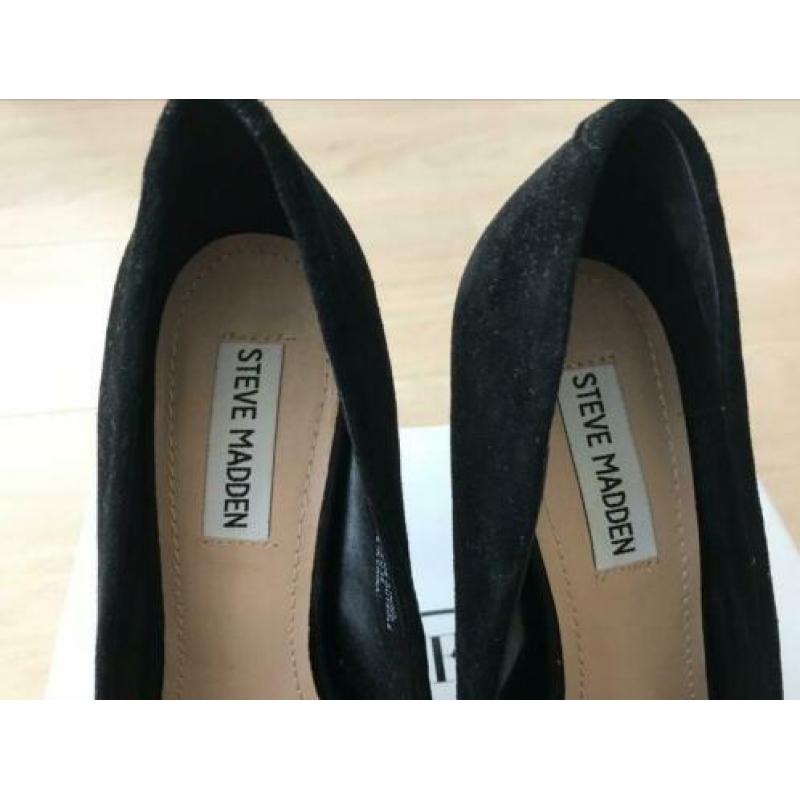 Steve Madden, Zwarte hoge hakken van suède leer, maat 38