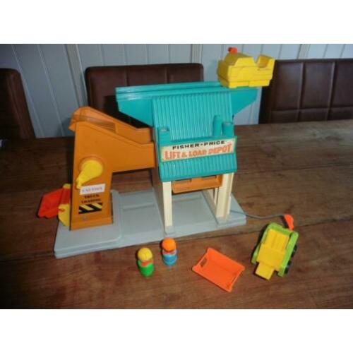 Fisher Price Vintage Lift en & Load Depot 942 uit 1976