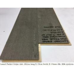 Lamel Parket Grijs Ash Eik Matt Lang plank €16,95p/m2