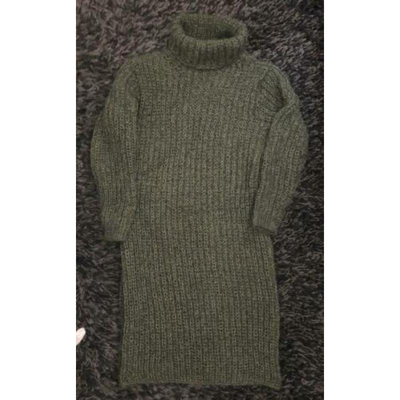 Olijfgroene jurk mt 36/38 mix alpaca mohair zijde.