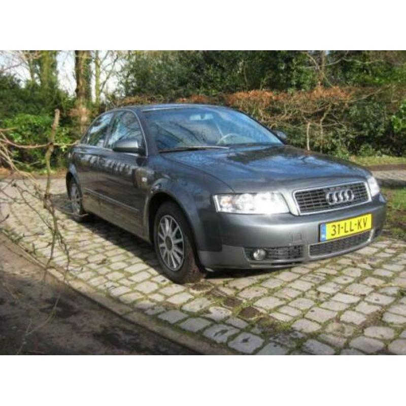 Audi A4 2.0 96 KW zeer nette en goed rijdende auto