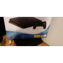 Ps4 slim
