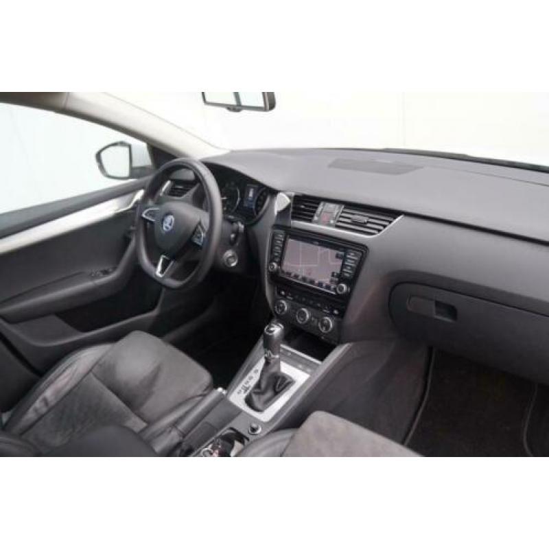 Skoda Octavia Combi 1.4 TSI Greentech Elegance Businessline