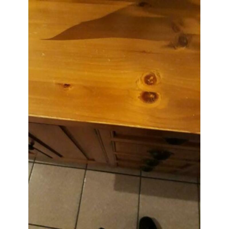 Dressoir met spiegel grenen hout wel gebruikers sporen