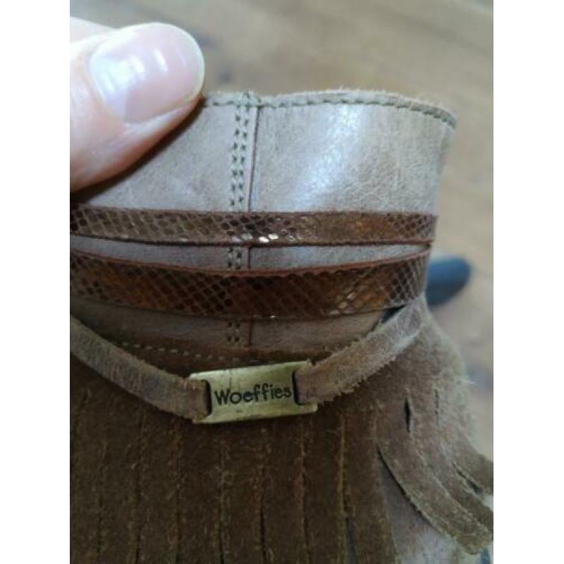 Super leuke (woeffies) laarsjes maat 23