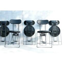 Cricket Chairs Andries van Onck & Kazuma Yamaguchi voor Magi