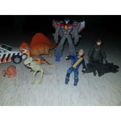 Diversen transformer, dino, actiefiguur, politieauto