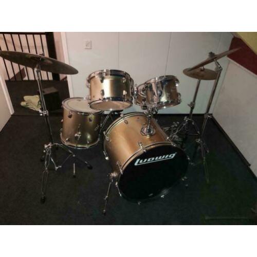 Ludwig drumstel (double bass!)