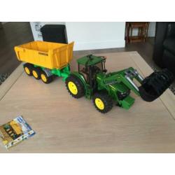 Bruder tractor John Deere 7930 met Joskin kipper izgst