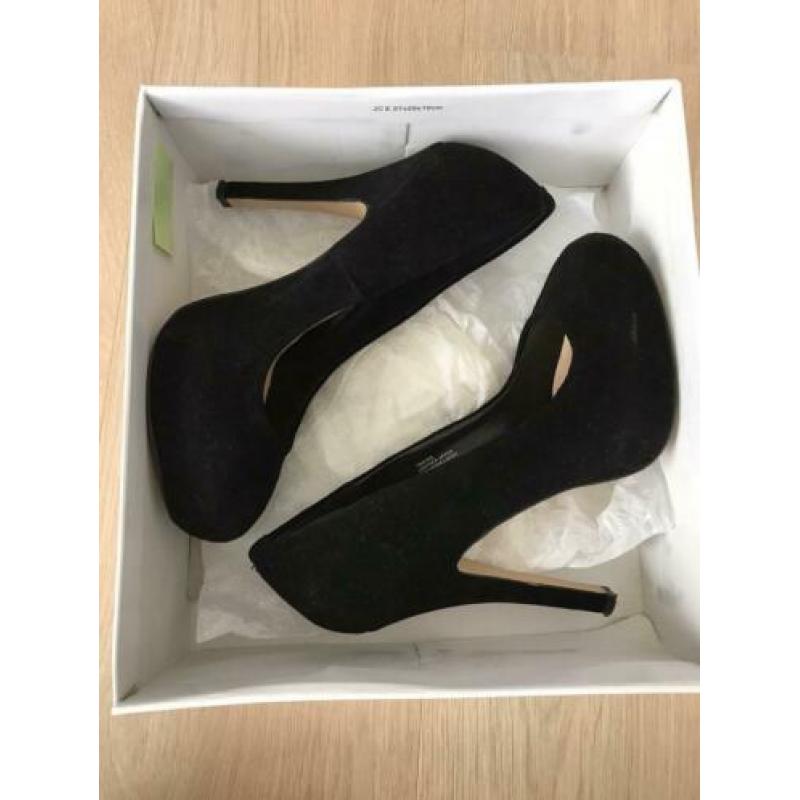 Steve Madden, Zwarte hoge hakken van suède leer, maat 38