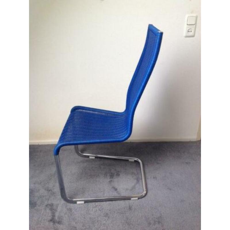 Design eetkamerstoel TECTA blauw