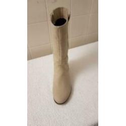 NIEUWE Prachtige dameslaarsen mt 39 beige Merk Dolcis