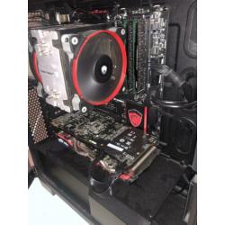 i7 4790K, GTX 960, 16gb DDR3 RAM, 240gb SSD