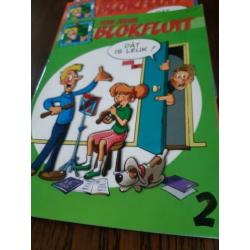 Aura houten blokfluit met Tom Stone lesboeken.