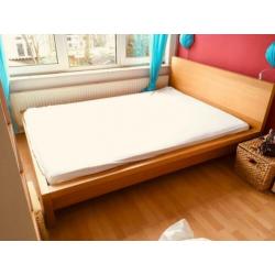 Tweepersoonsbed 140-200cm