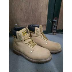 Caterpillar schoenen maat 42