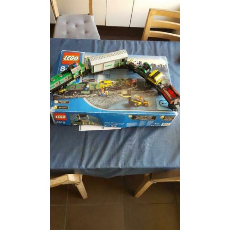 Lego trein world city 4512