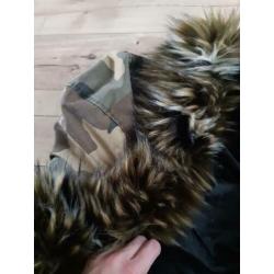 Camouflage / leger print winterjas, maat M