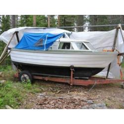Te koop noorse sloep 6m 12pk binnenmotor.
