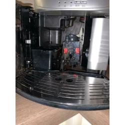 DeLonghi Caffe Venezia vol automatische koffie apparaat.