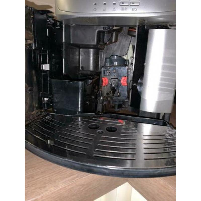 DeLonghi Caffe Venezia vol automatische koffie apparaat.