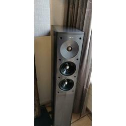 Nette Jamo s606 speakers te koop.
