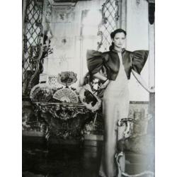 SKREBNESKI Five Beautiful WOMEN Hubert de Givenchy nieuw