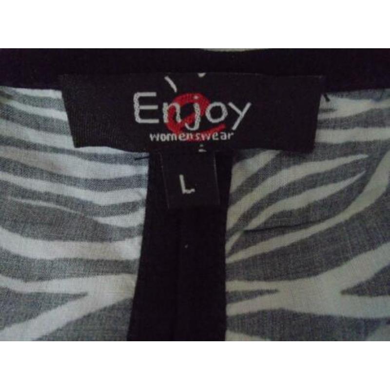 prachtige zwart witte blouse merk Enjoy maat L