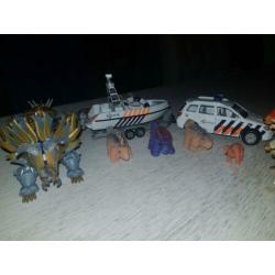 Diversen transformer, dino, actiefiguur, politieauto