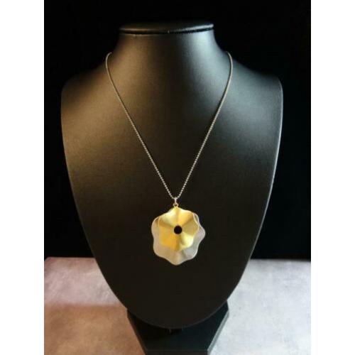 Vintage ketting met 2 kleurige hanger