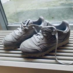 Reebok sneakers gympen zilver in maat 31