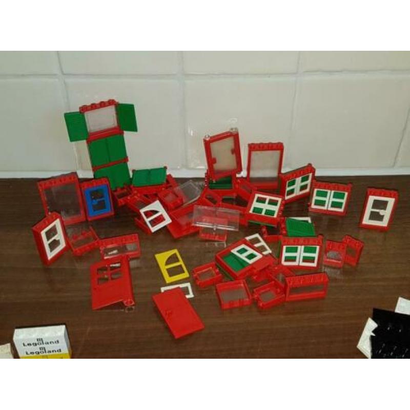 Heel veel Vintage Lego ramen deuren enz enz