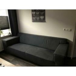 2- en 3-persoons bankstel. Kleur: Antraciet.