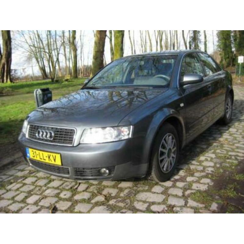 Audi A4 2.0 96 KW zeer nette en goed rijdende auto