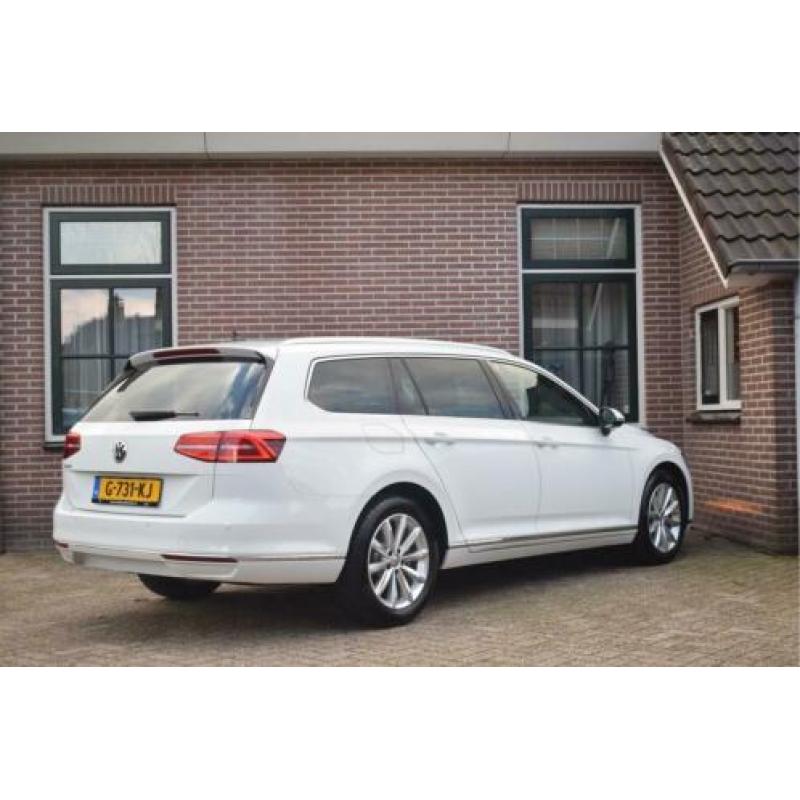 Volkswagen Passat Variant 2.0 TDI 150pk DSG Highline Led Ecc