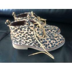 Mooie Fabs print schoenen