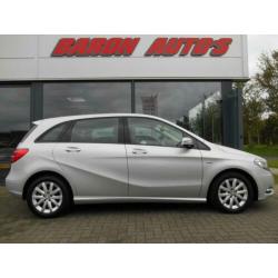 Mercedes-Benz B-Klasse 180 Ambition Automaat Leder