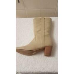 NIEUWE Prachtige dameslaarsen mt 39 beige Merk Dolcis