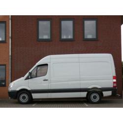 Mercedes-Benz Sprinter 319 CDI V6 Automaat L2H2 Airco/Trekha